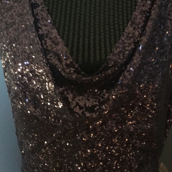 Dress - Picture 2 of 5